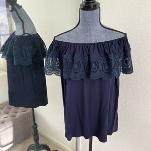 NWT Off The Shoulder Adrianna Papell Navy Top